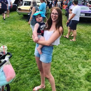 Meet your Posher, Alexis